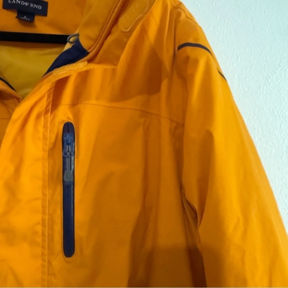 Lands End Marigold Insulated Weatherproof Jacket w/dark blue trim. Sz L.